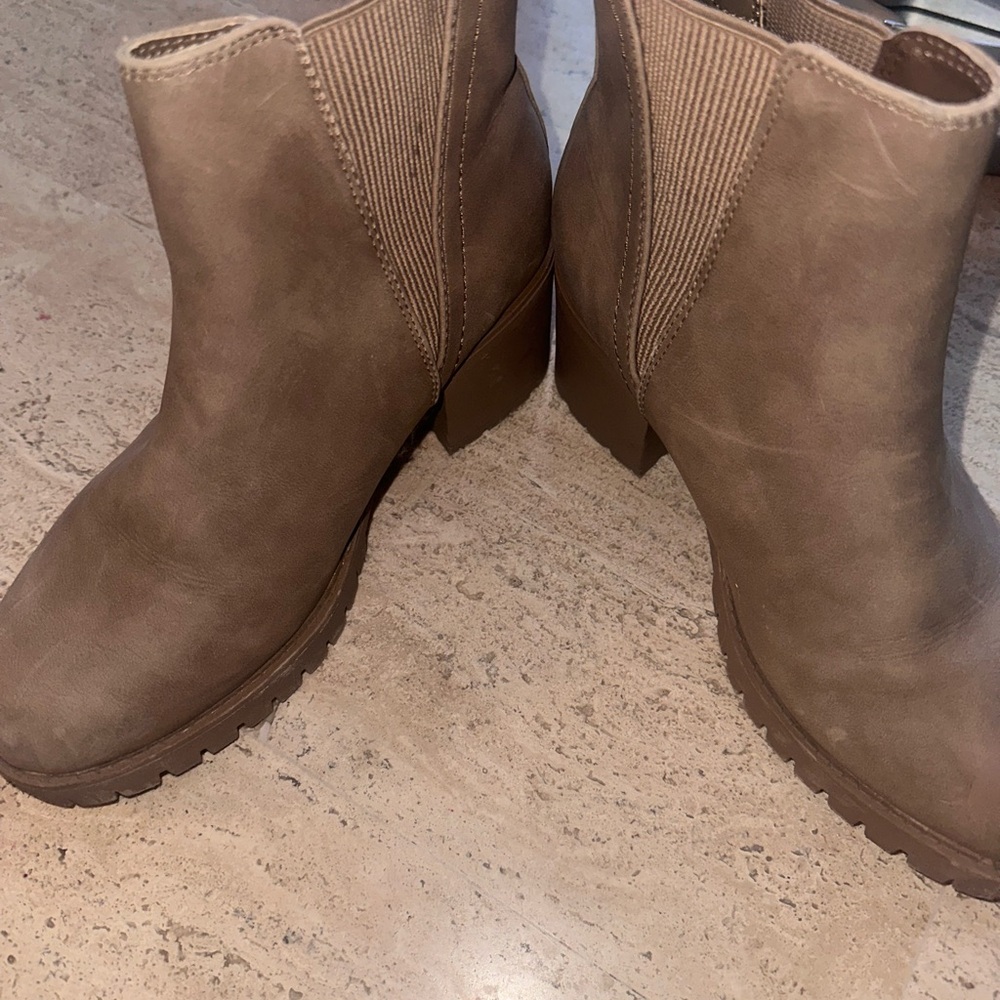 MIA Tan Ankle Booties with Elastic Panels and Chunky Heel